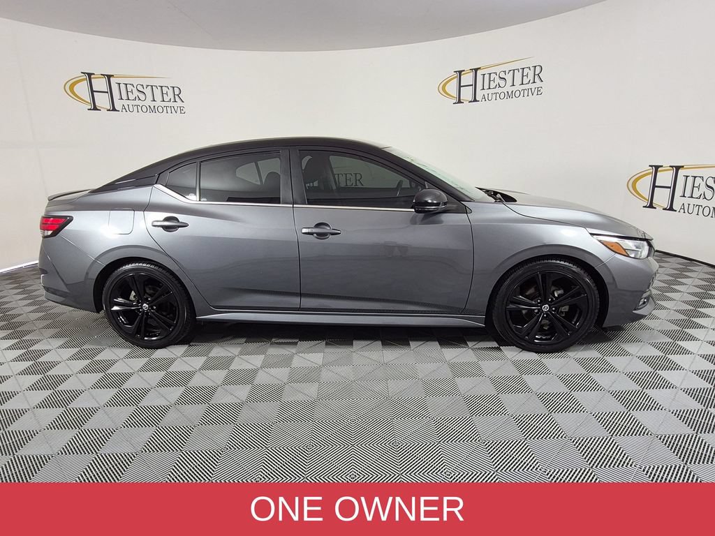 Used 2022 Nissan Sentra SR w/ Trunk Package FWD image 3