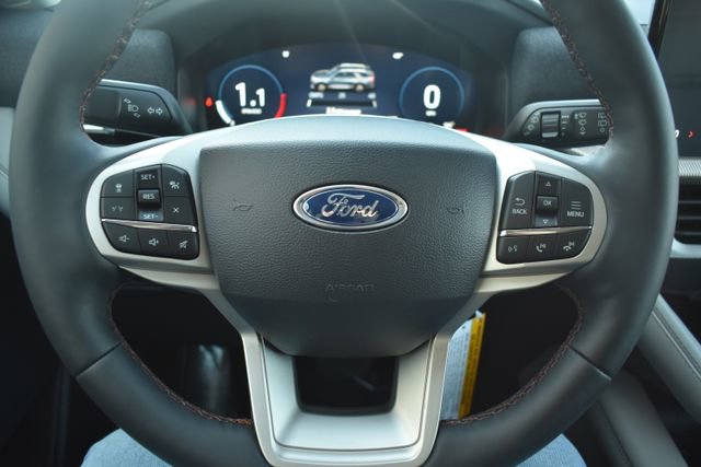 New 2026 Ford Explorer Active w/ Active Comfort Package image 18