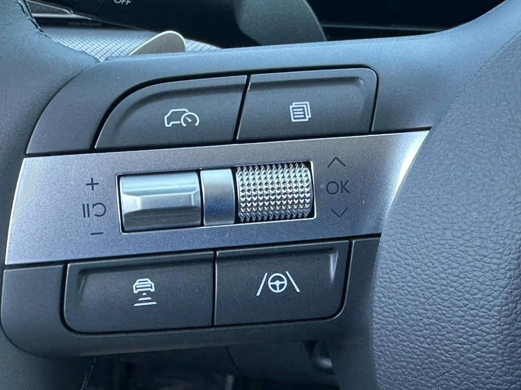 Used 2026 Hyundai Sonata SEL image 11