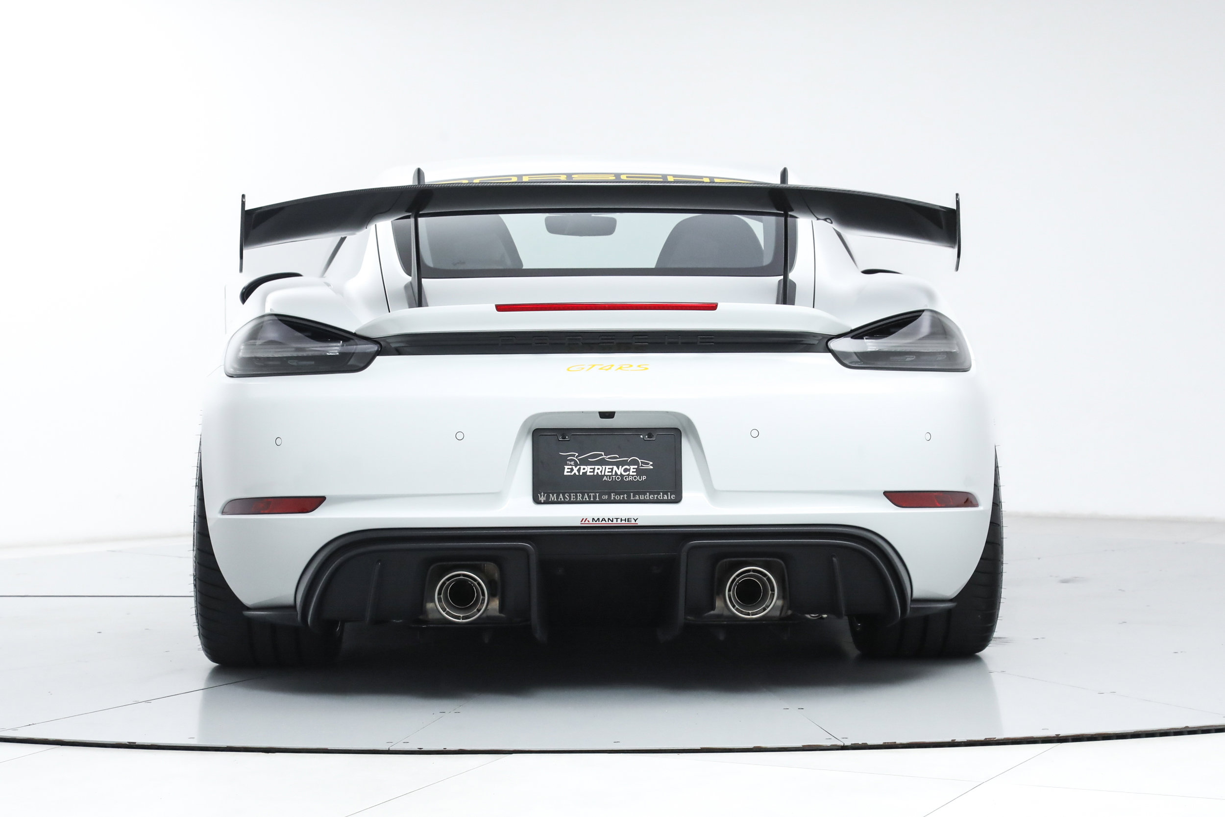 Used 2025 Porsche 718 Cayman GT4 RS RWD image 4