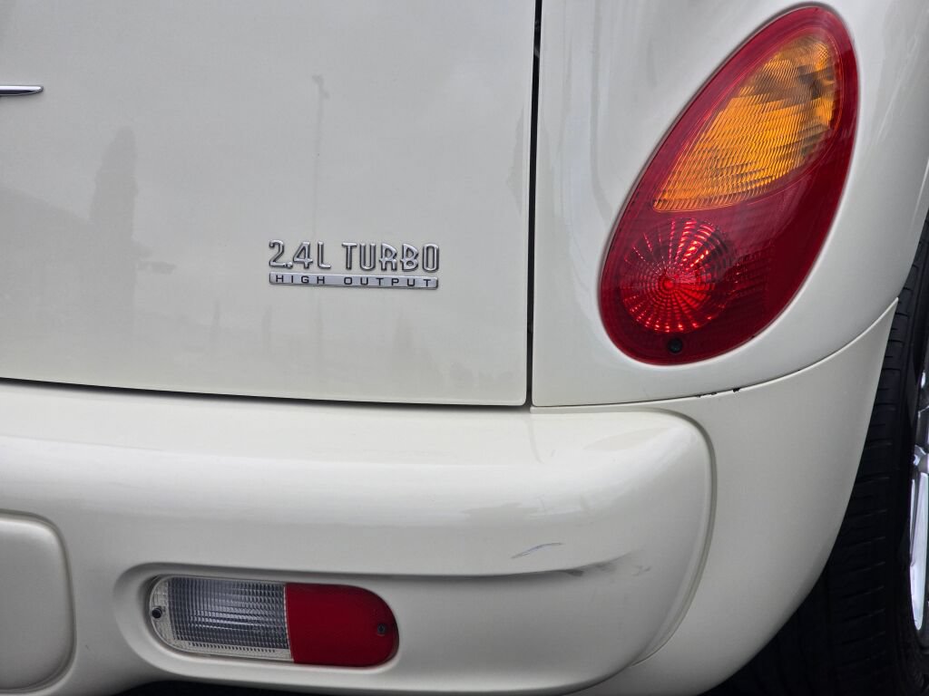 Used 2005 Chrysler PT Cruiser GT FWD image 52