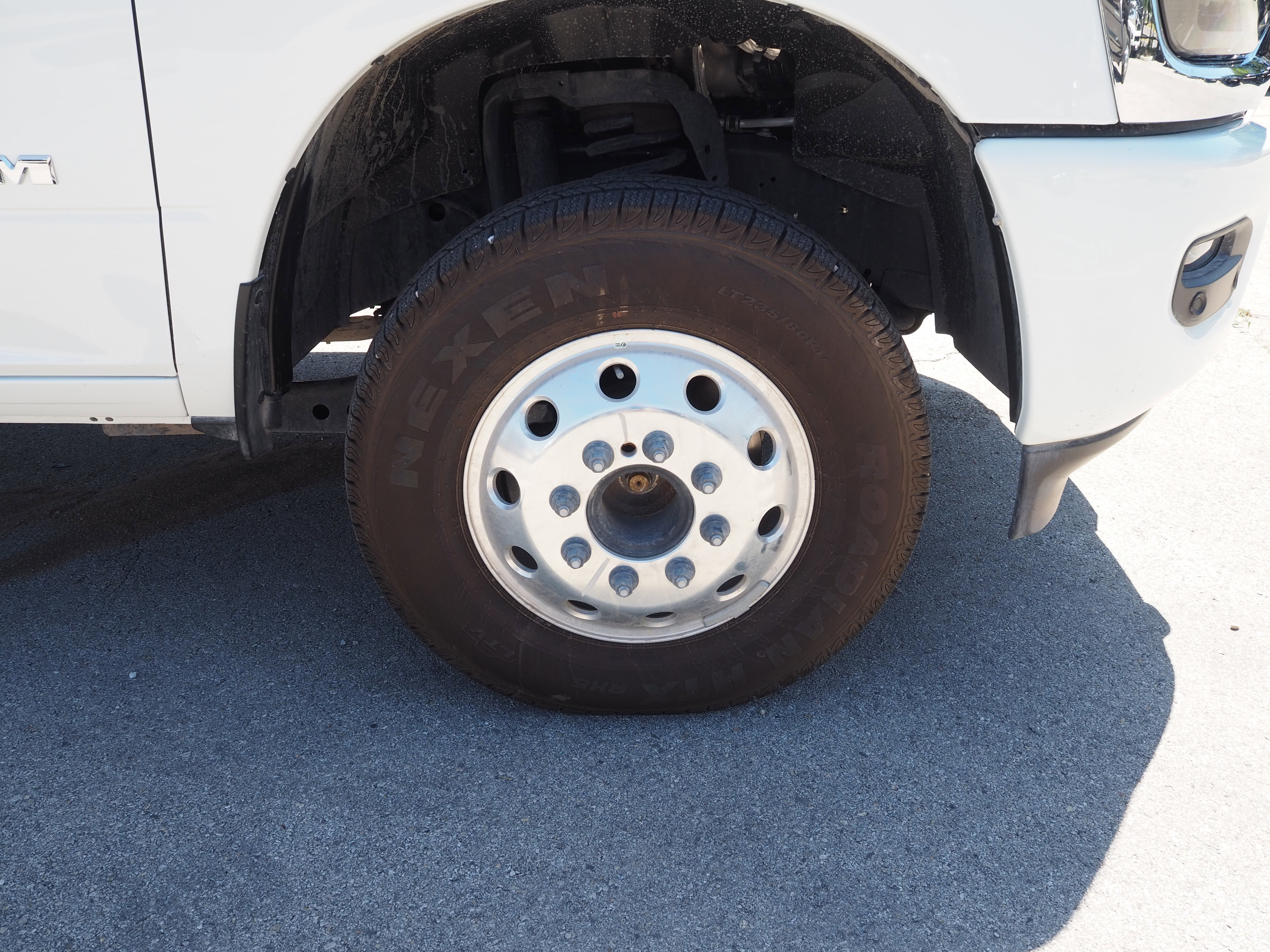 New 2025 RAM 3500 Laramie image 5