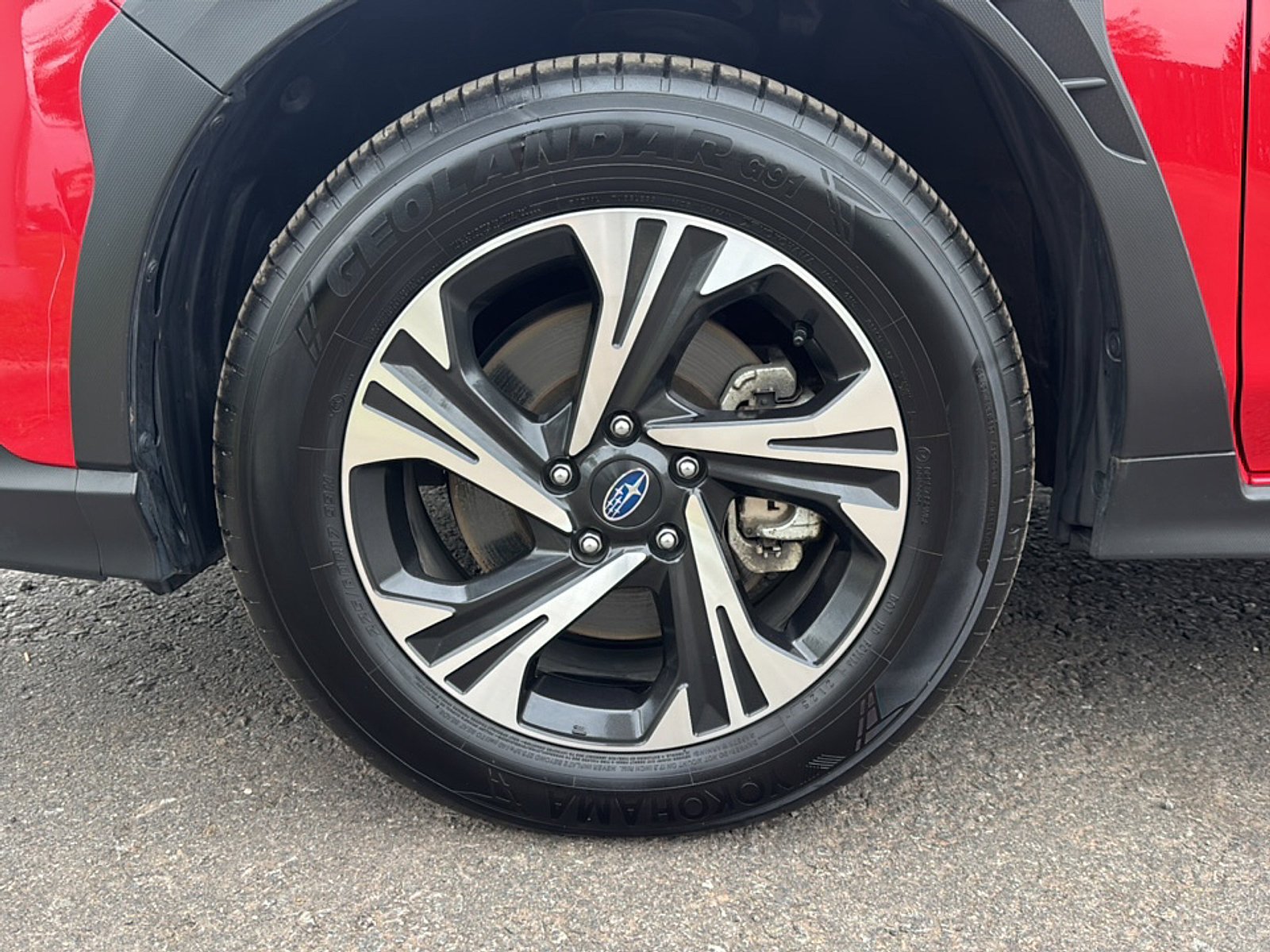Certified 2025 Subaru Crosstrek 2.5i Premium AWD/4WD image 36