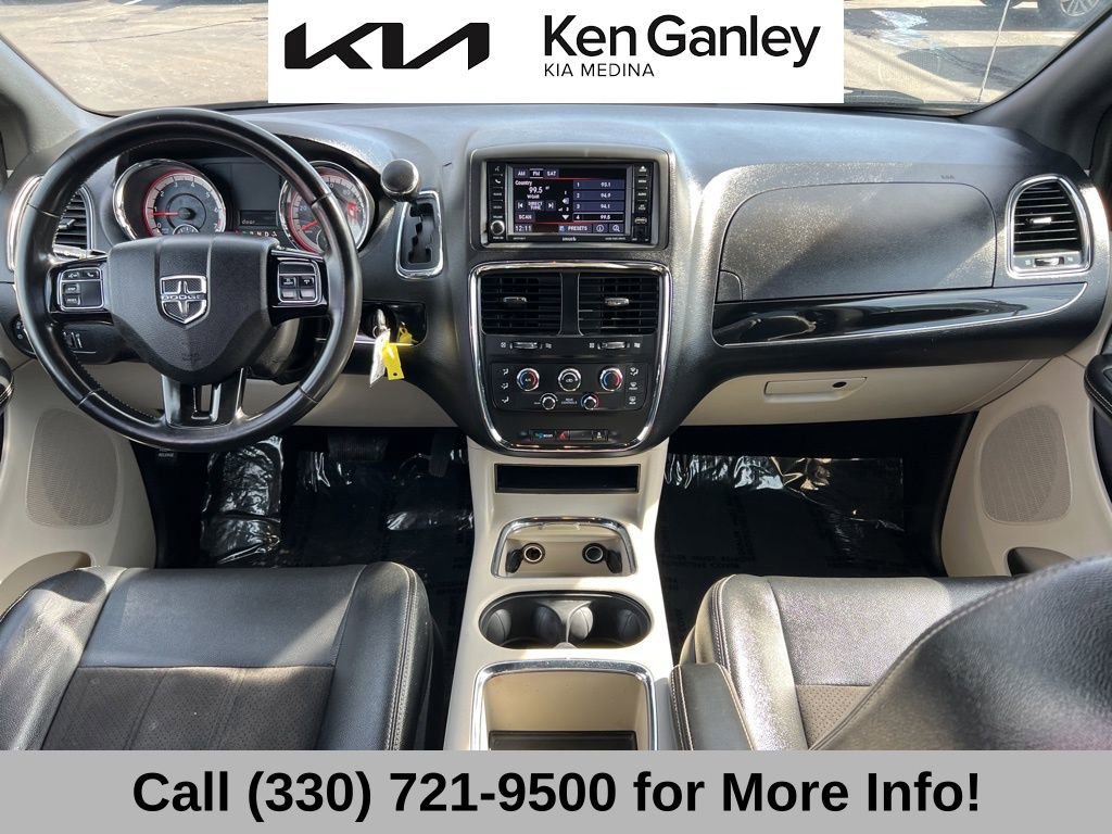 Used 2020 Dodge Grand Caravan SXT image 42