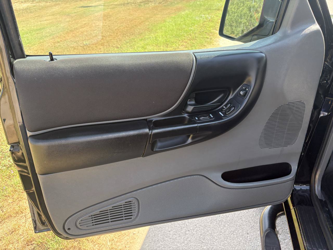 Used 2006 Ford Ranger Sport RWD image 34
