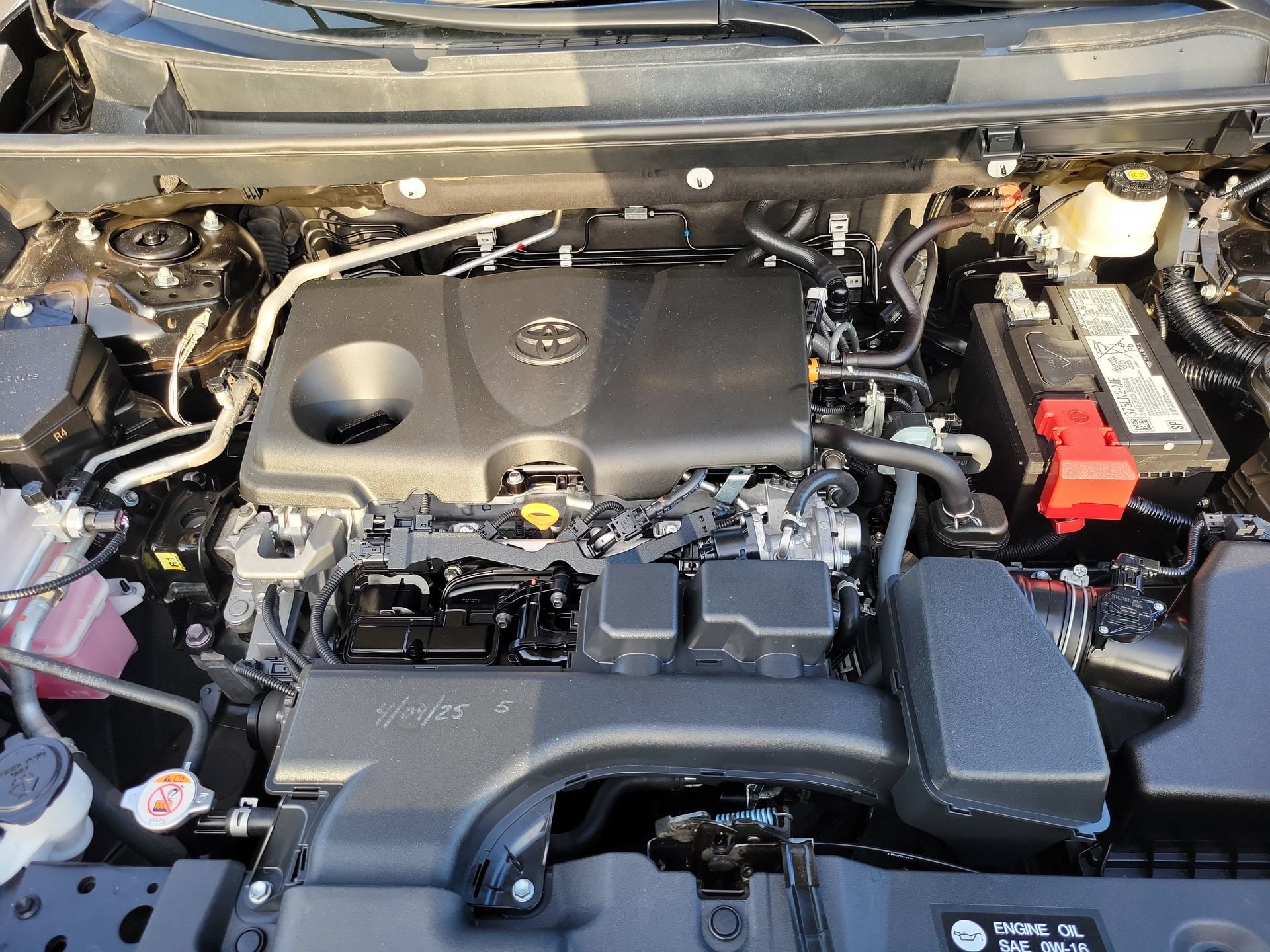 Used 2024 Toyota RAV4 Adventure AWD/4WD image 27