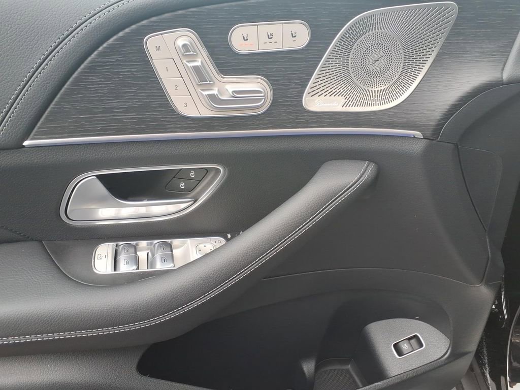 New 2026 Mercedes-Benz GLE 450 4MATIC image 12