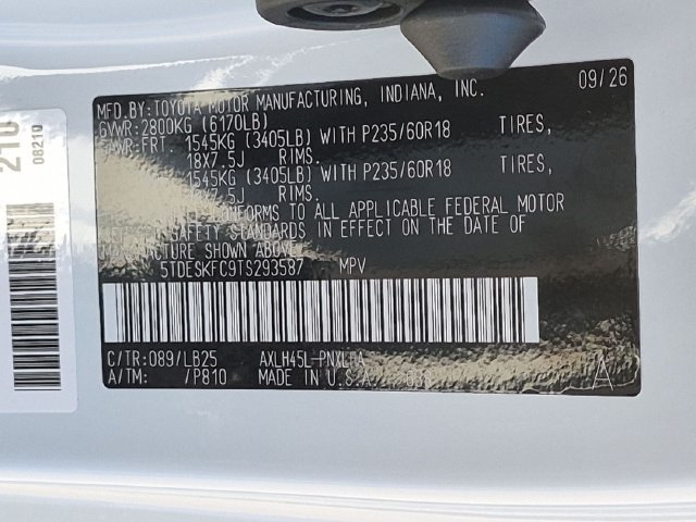 New 2026 Toyota Sienna Platinum AWD/4WD image 32