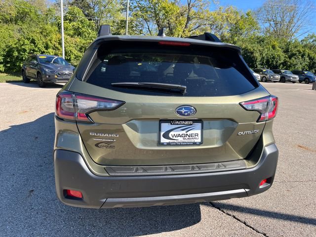 New 2025 Subaru Outback Premium image 6
