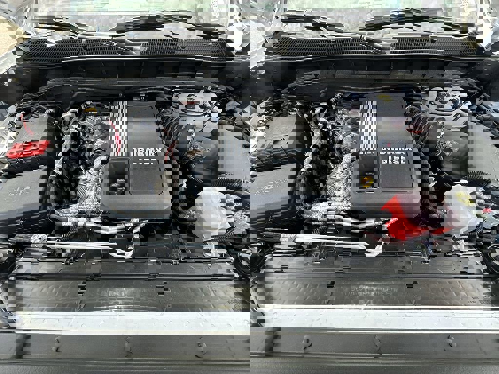 Used 2025 GMC Sierra 1500 AT4X image 31