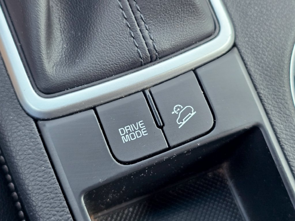 Used 2022 Kia Sportage Nightfall Edition FWD image 7