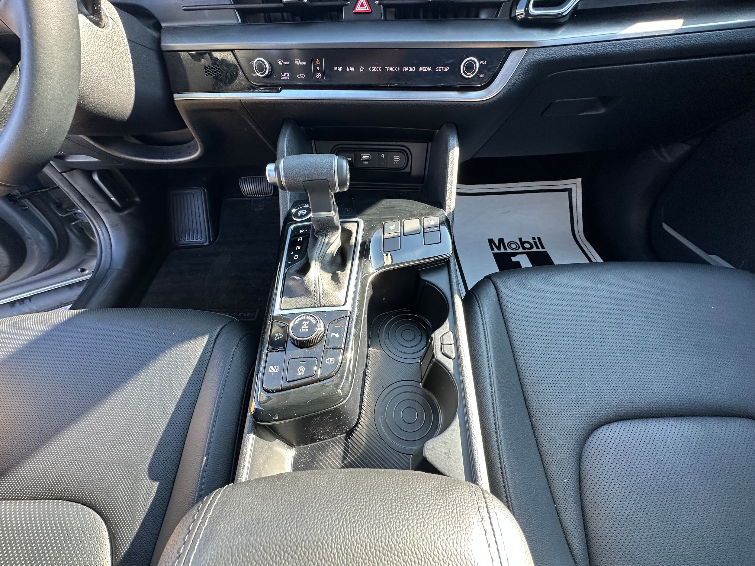 Used 2025 Kia Sportage EX w/ Premium Package AWD/4WD image 28
