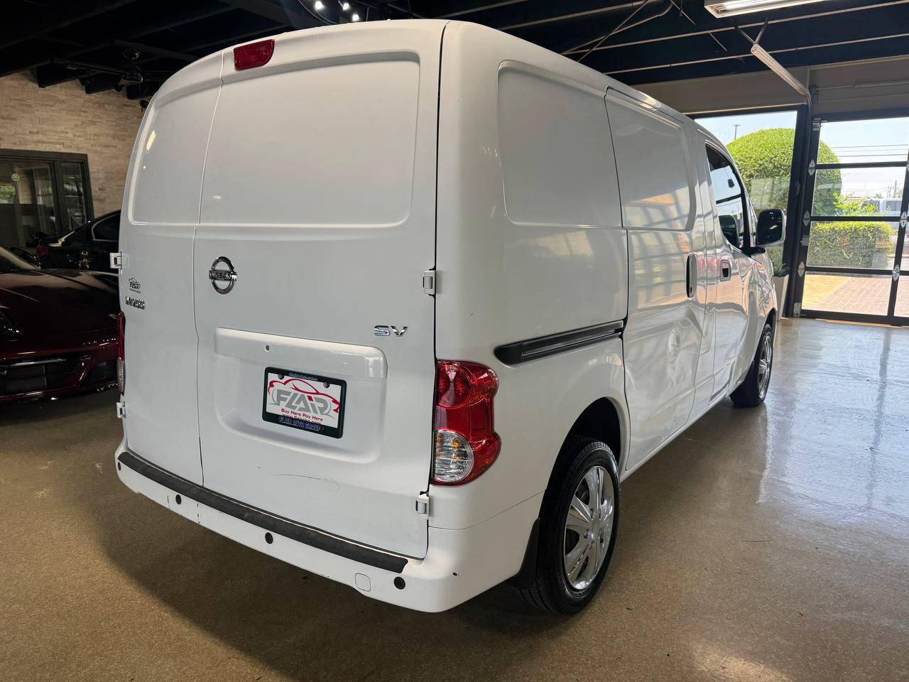 Used 2017 Nissan NV200 SV FWD image 7