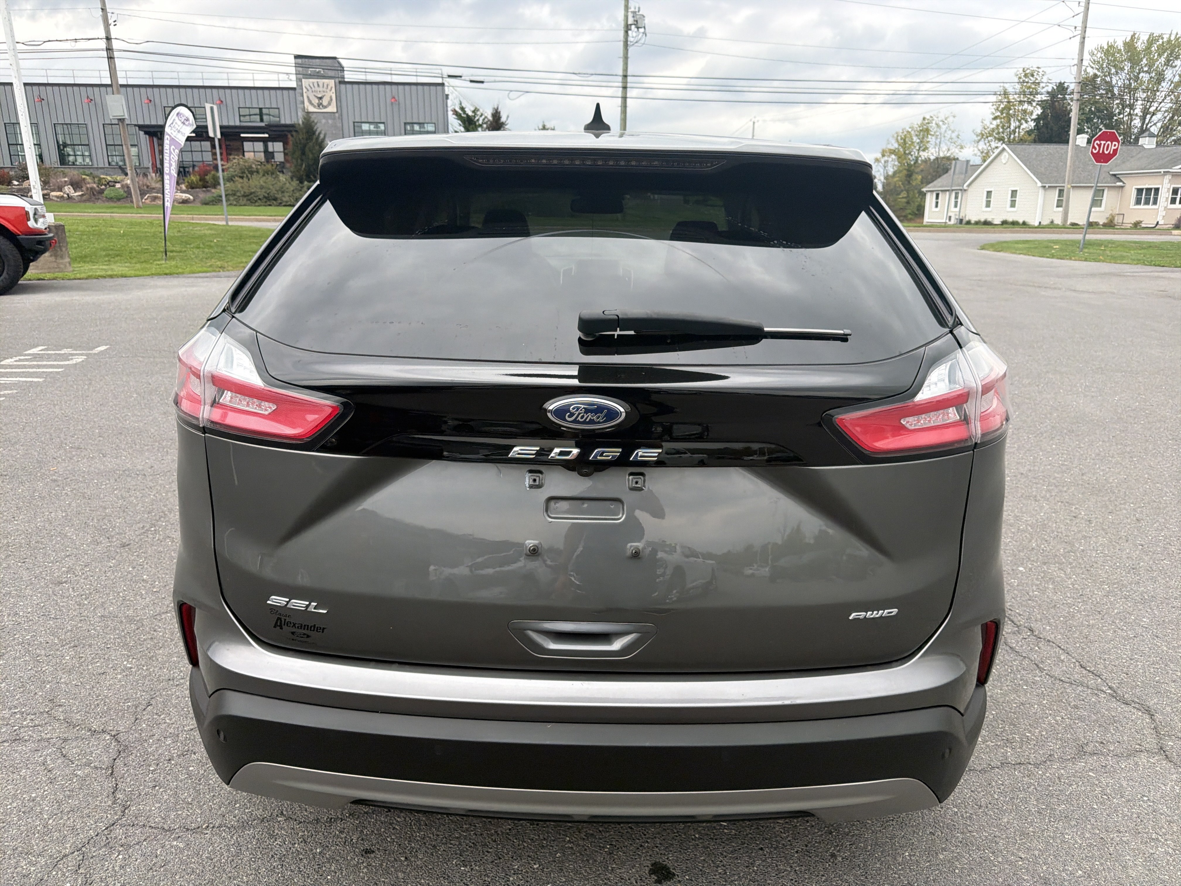 Used 2024 Ford Edge SEL AWD/4WD image 4