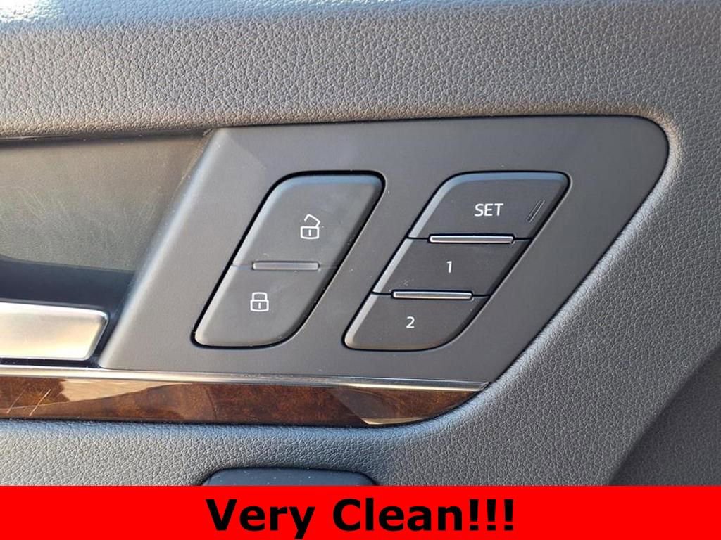 Used 2019 Audi Q5 2.0T Premium w/ Convenience Package image 8
