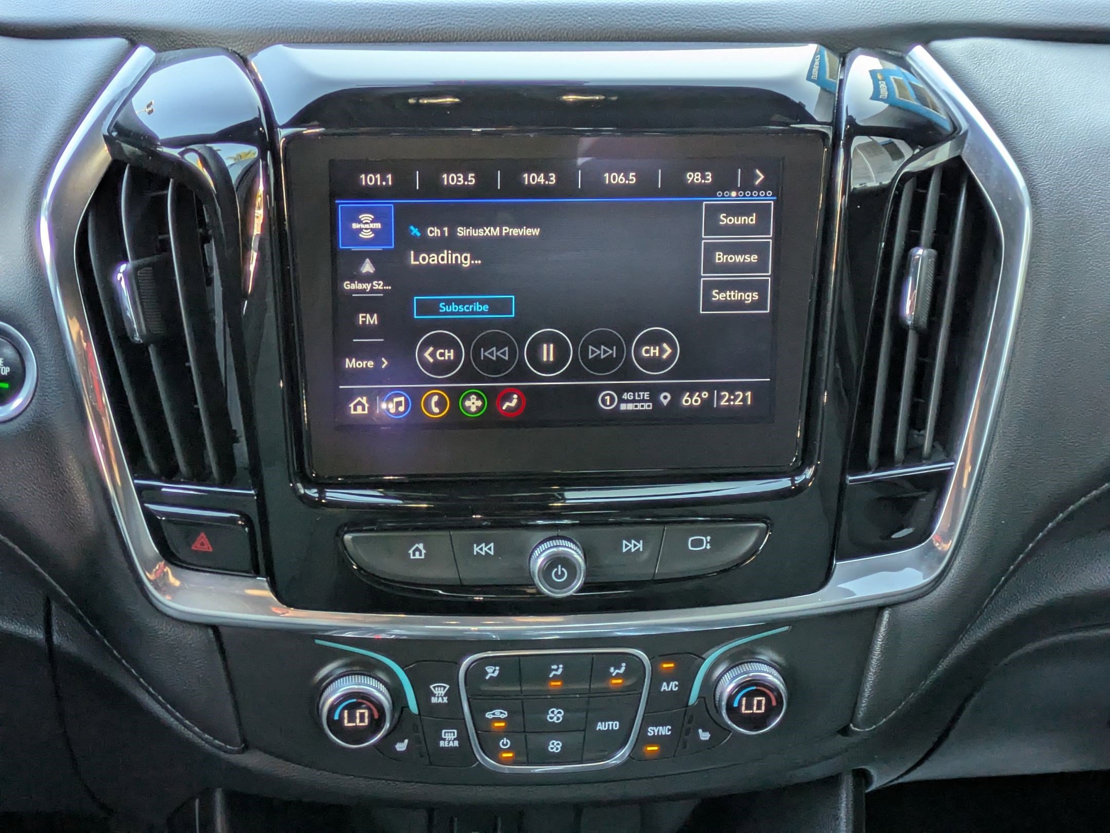 Certified 2023 Chevrolet Traverse LT image 18