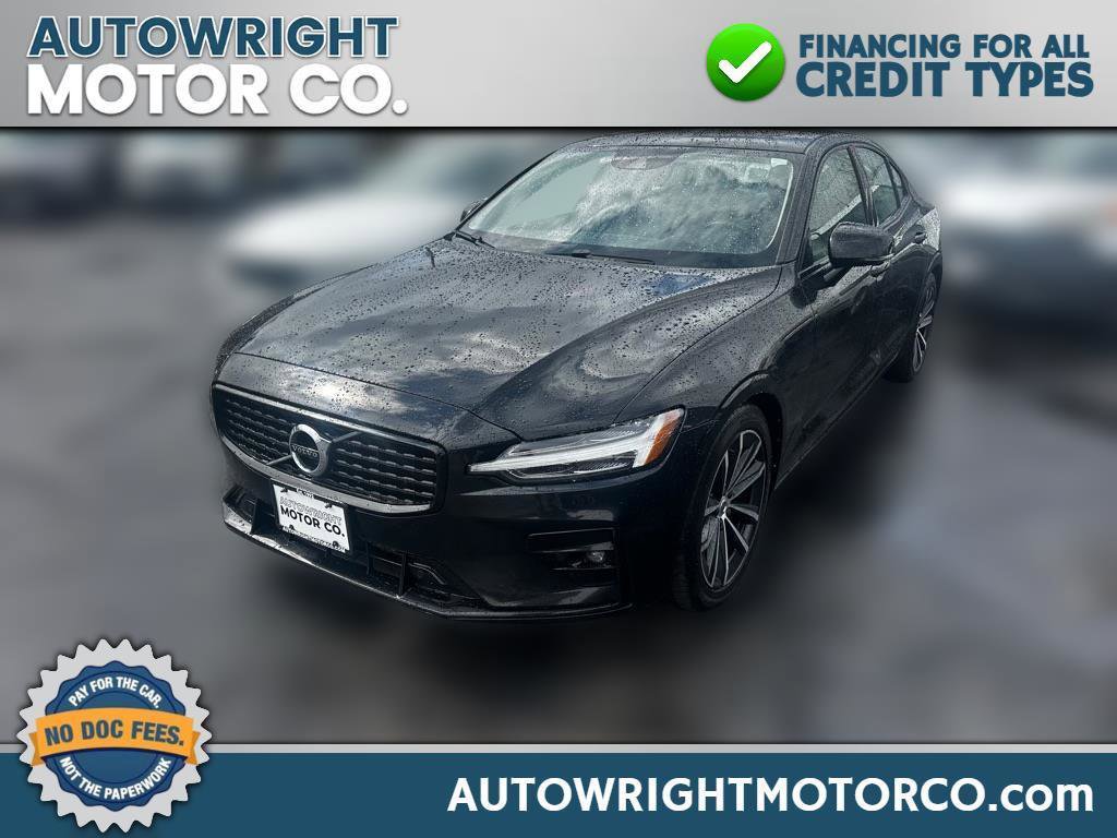 Used 2021 Volvo S60 T5 Momentum image 1