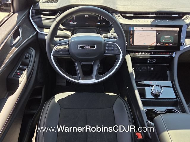 New 2026 Jeep Grand Cherokee L 2WD image 7