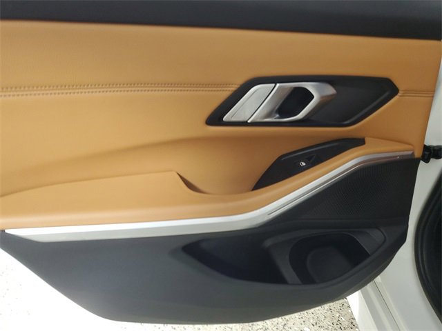 Used 2020 BMW M340i w/ Parking Assistance Package image 8