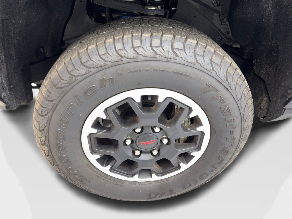 Used 2025 Toyota Tacoma TRD Off-Road w/ TRD Off Road Premium Package AWD/4WD image 80
