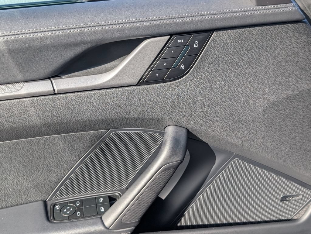 Used 2025 Porsche 911 Carrera S RWD image 19