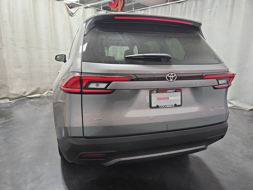 New 2026 Toyota Grand Highlander Platinum image 6