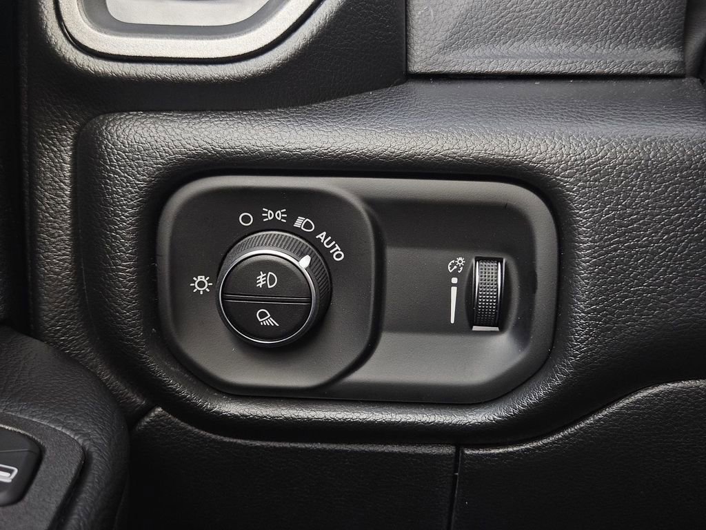 New 2026 RAM 3500 Tradesman image 25