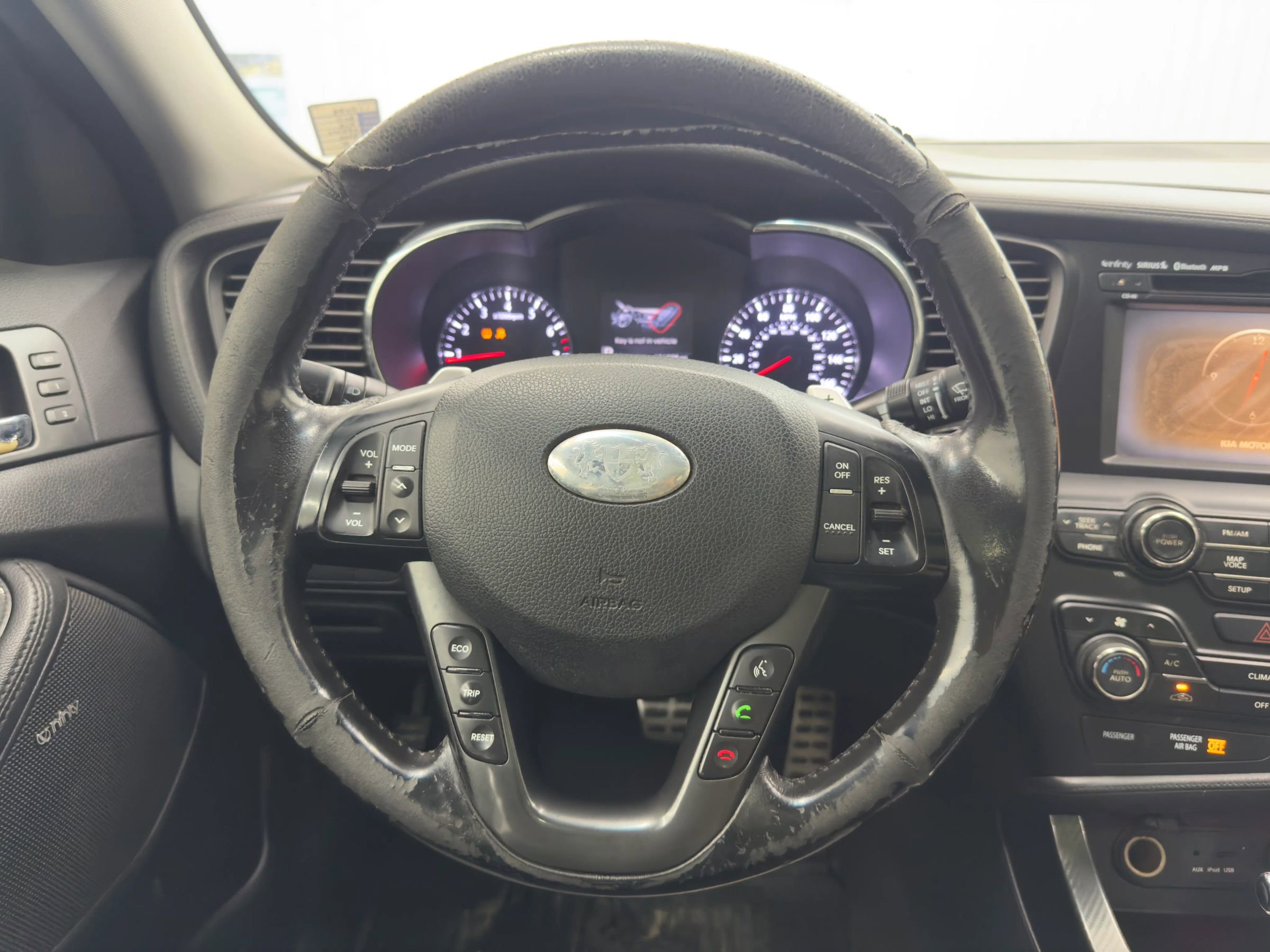 Used 2011 Kia Optima SX w/ Premium Pkg image 15