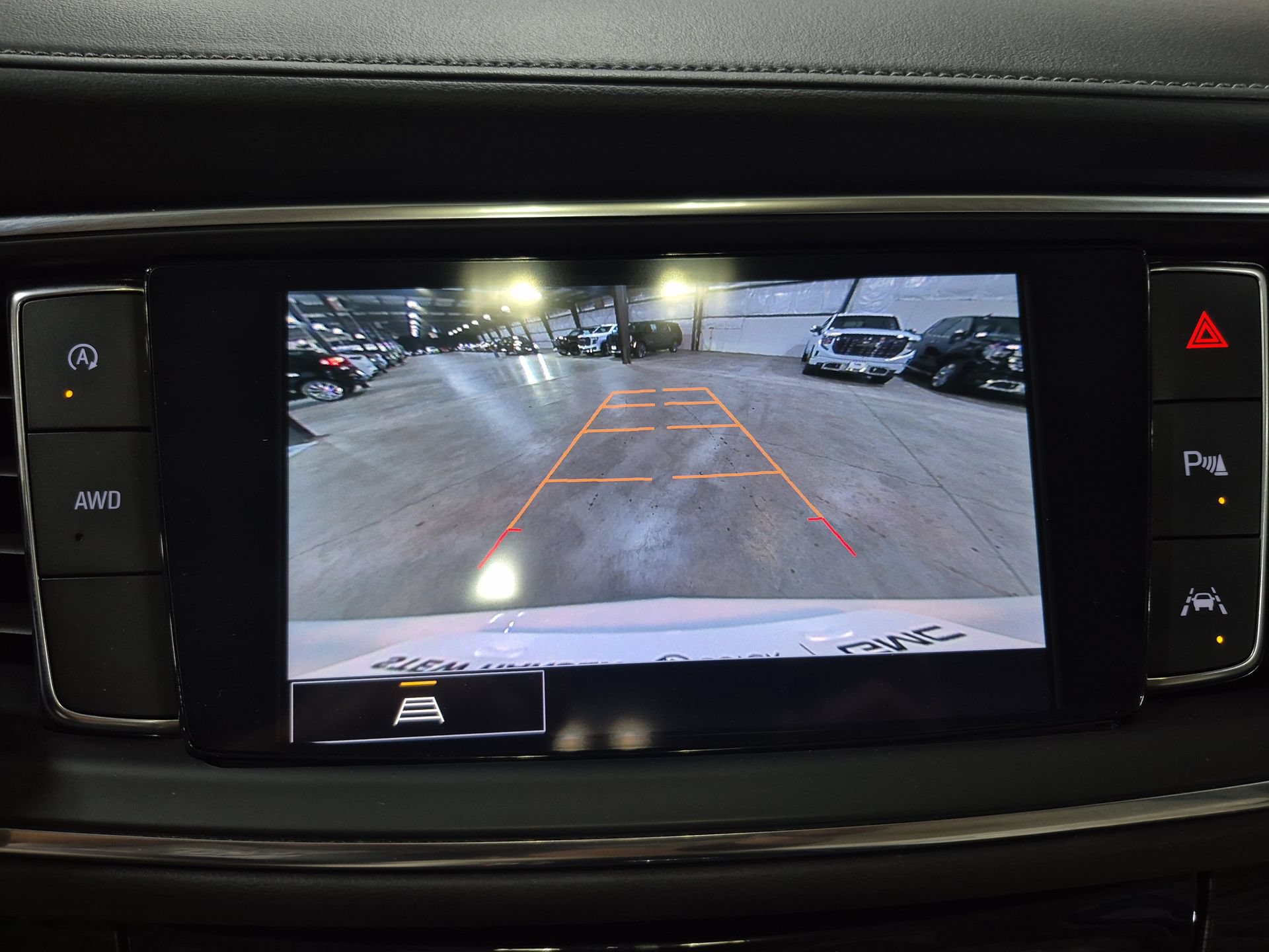 Used 2024 Buick Enclave Essence w/ Experience Buick Package AWD/4WD image 16