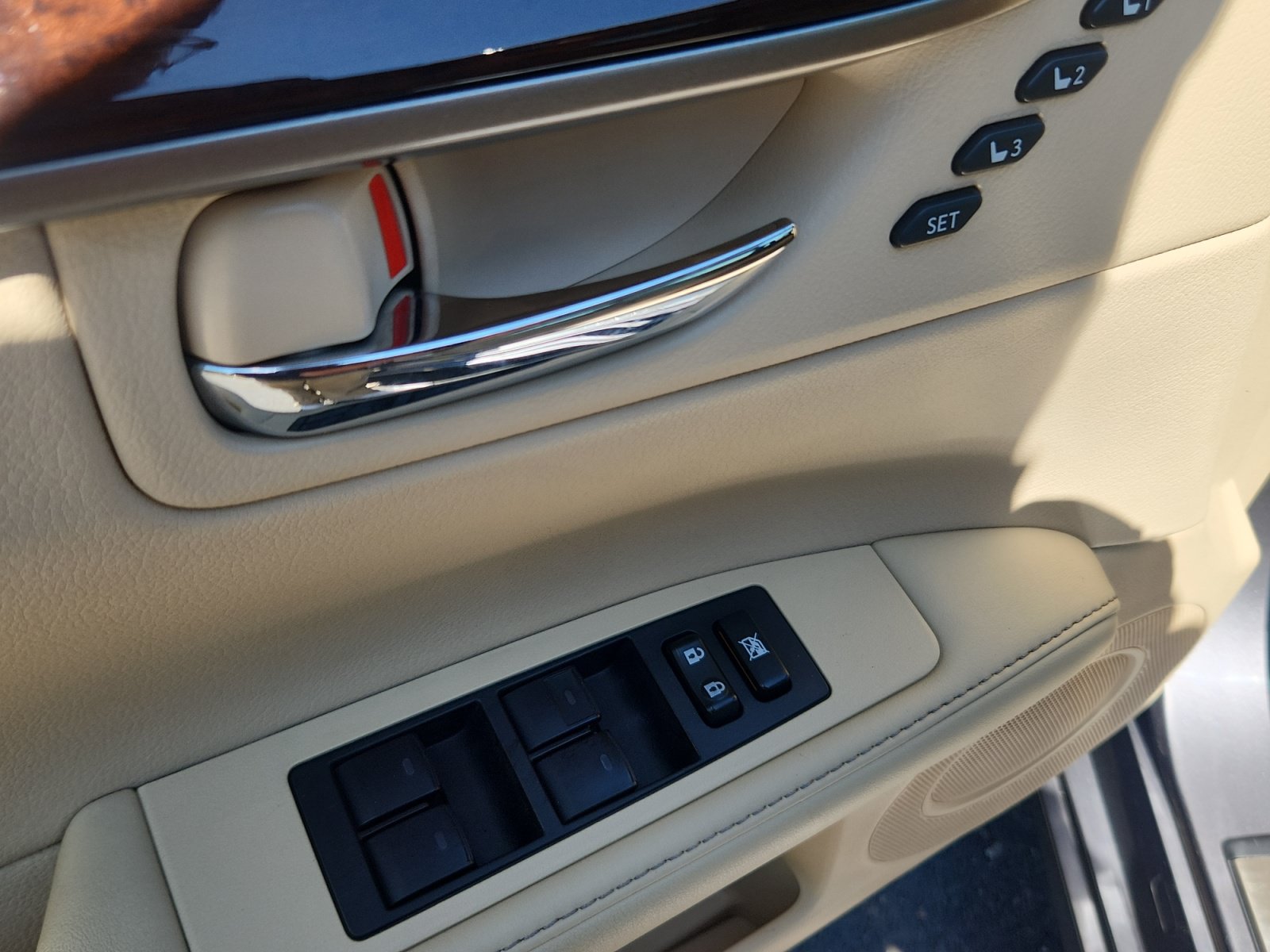 Used 2013 Lexus ES 350 w/ Premium Pkg FWD image 13