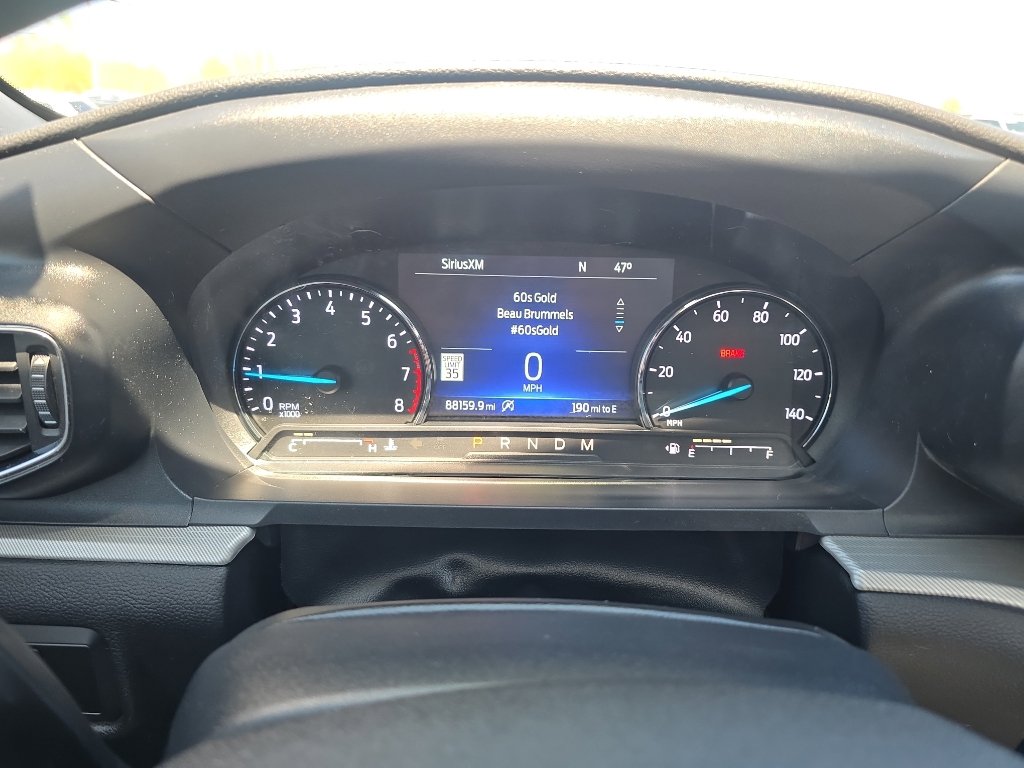 Used 2020 Ford Explorer XLT w/ Equipment Group 202A AWD/4WD image 16