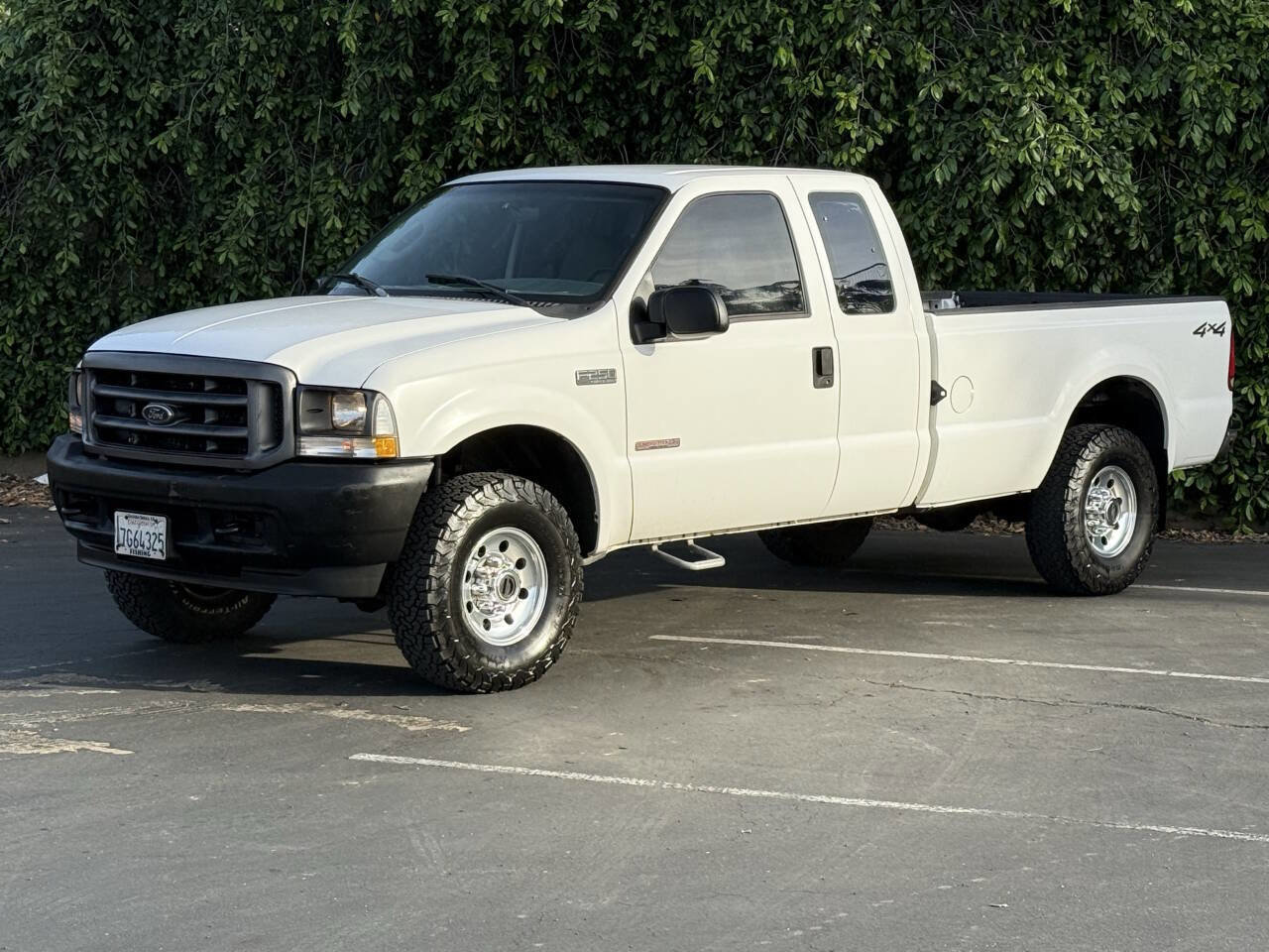 Used 2003 Ford F250 XL image 4