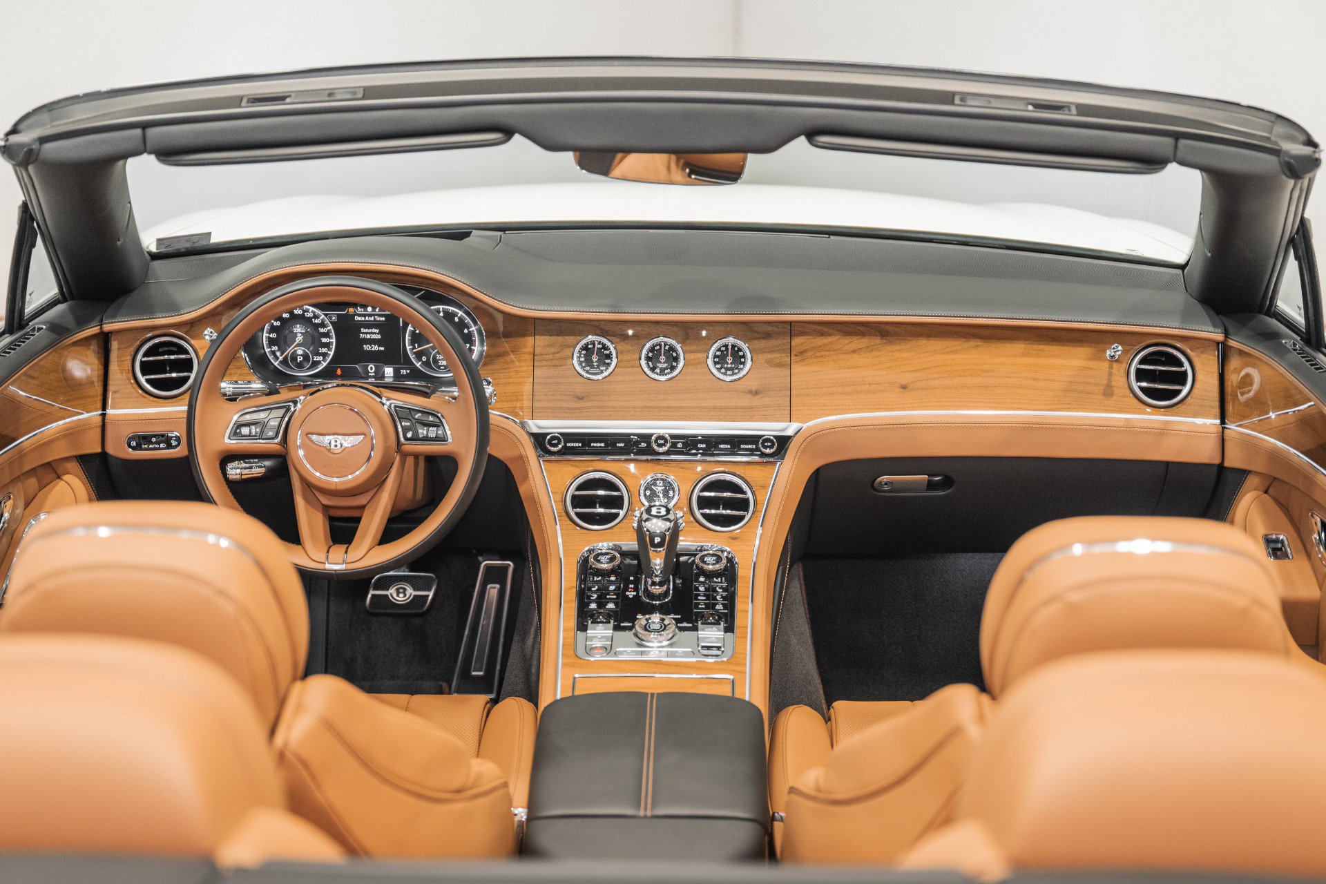 New 2024 Bentley Continental GT V8 AWD/4WD image 24