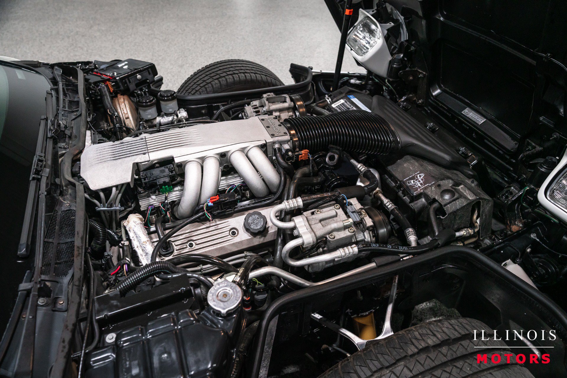 Used 1991 Chevrolet Corvette Convertible RWD image 28