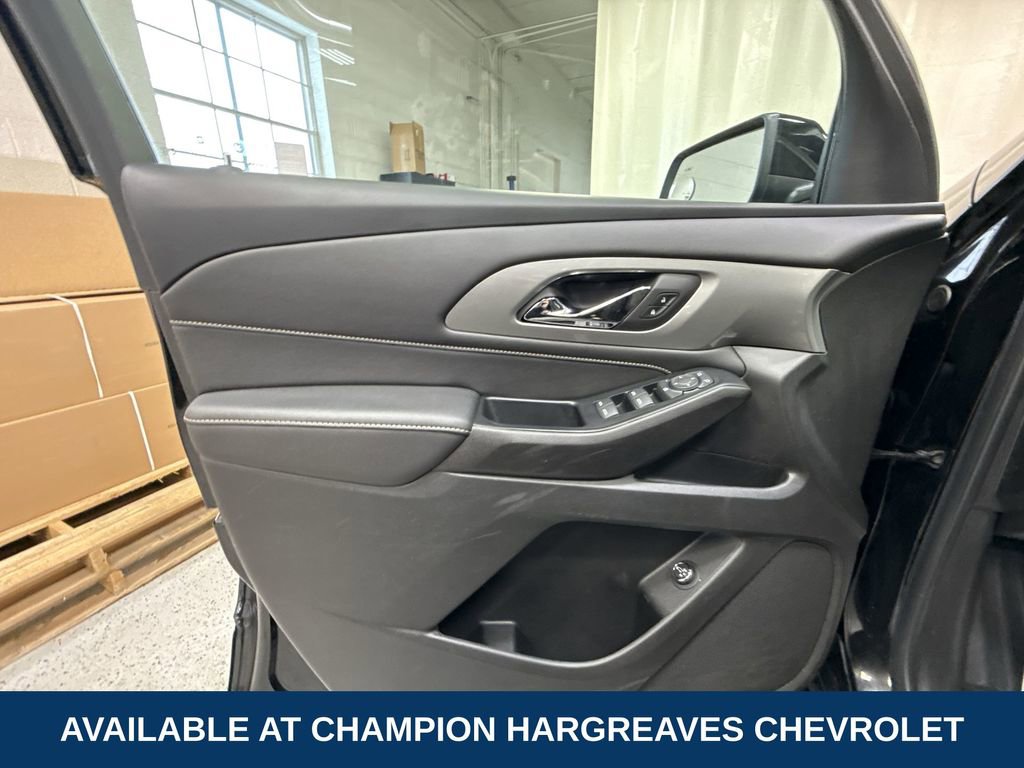 Certified 2023 Chevrolet Traverse LT image 30