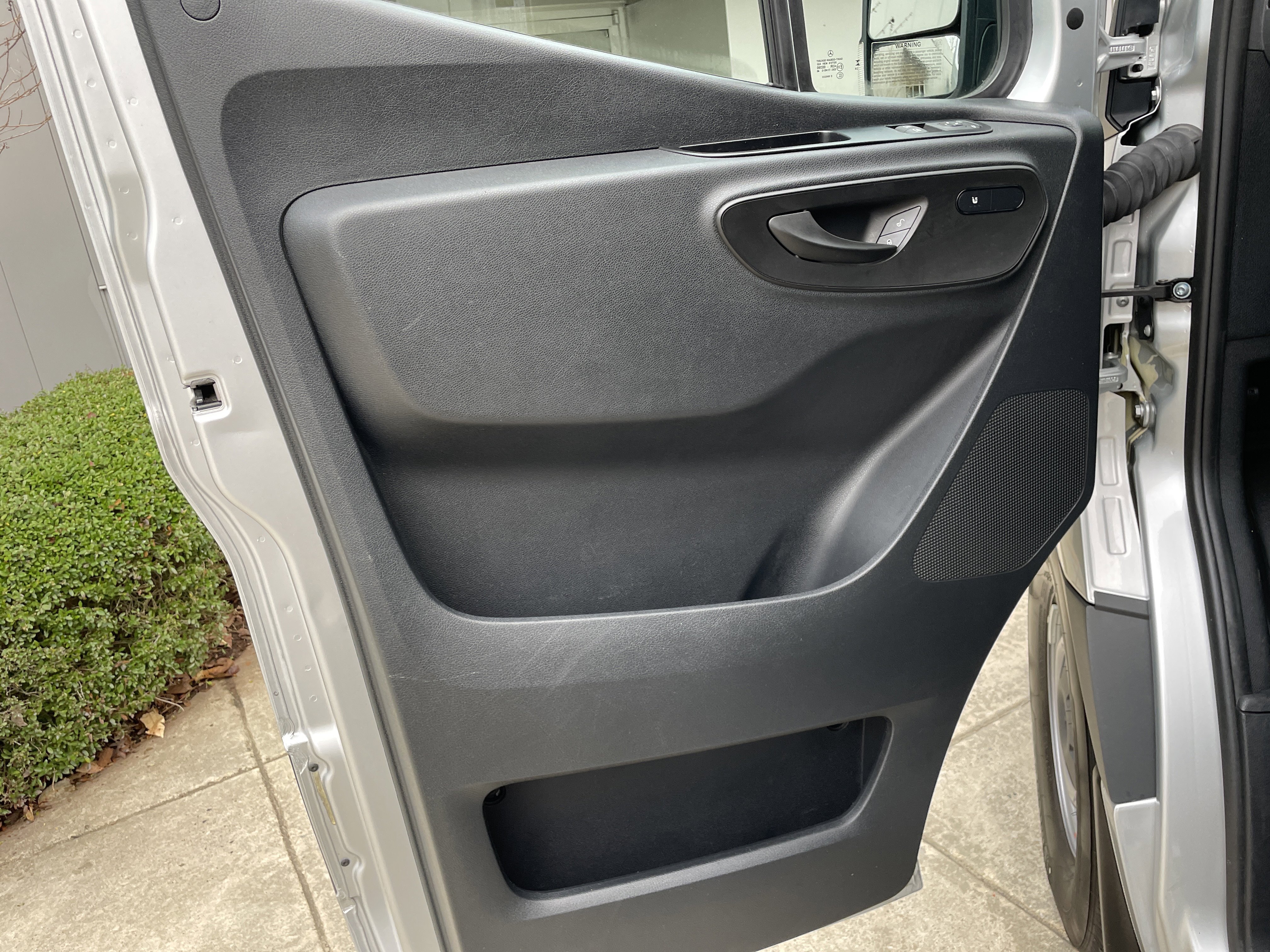 Used 2024 Mercedes-Benz Sprinter 2500 image 22