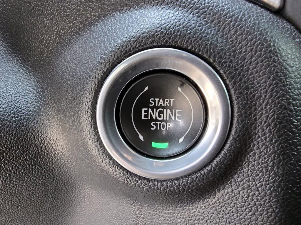 Used 2023 Chevrolet Silverado 1500 Custom image 23