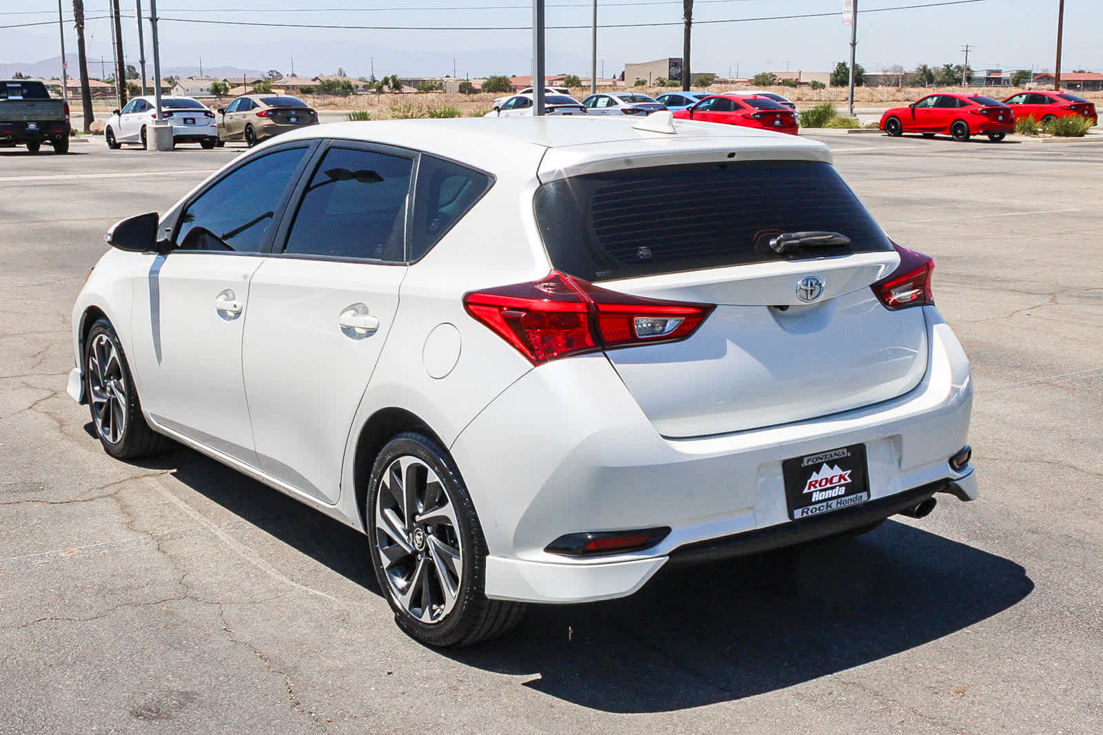 Used 2017 Toyota Corolla iM w/ Carpet Mat Package FWD image 8
