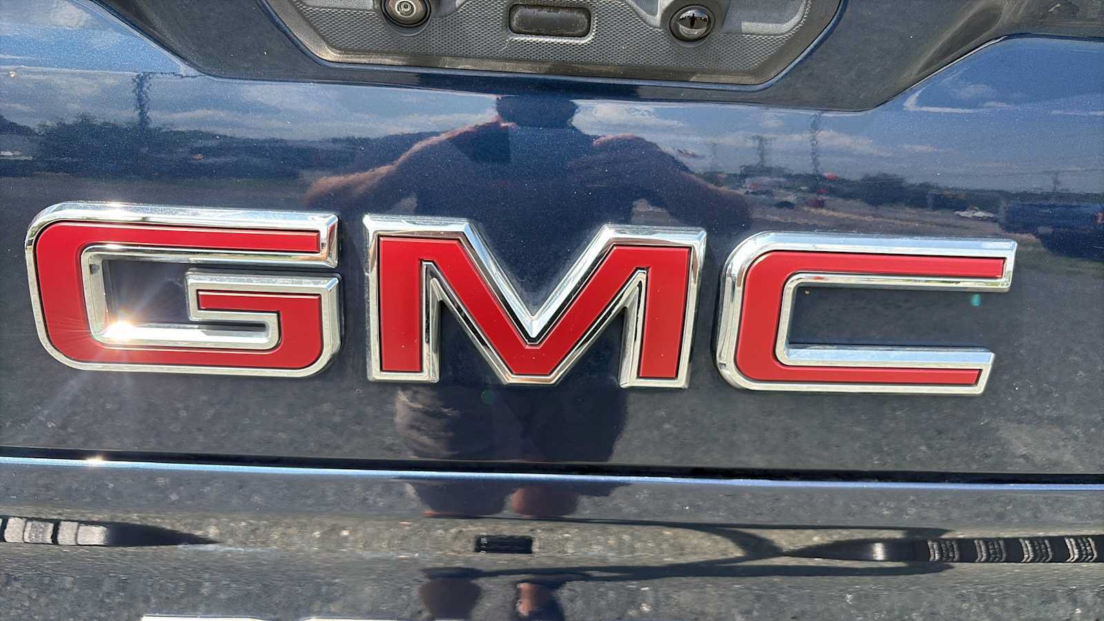 Used 2023 GMC Sierra 1500 Denali w/ Denali Reserve Package AWD/4WD image 12