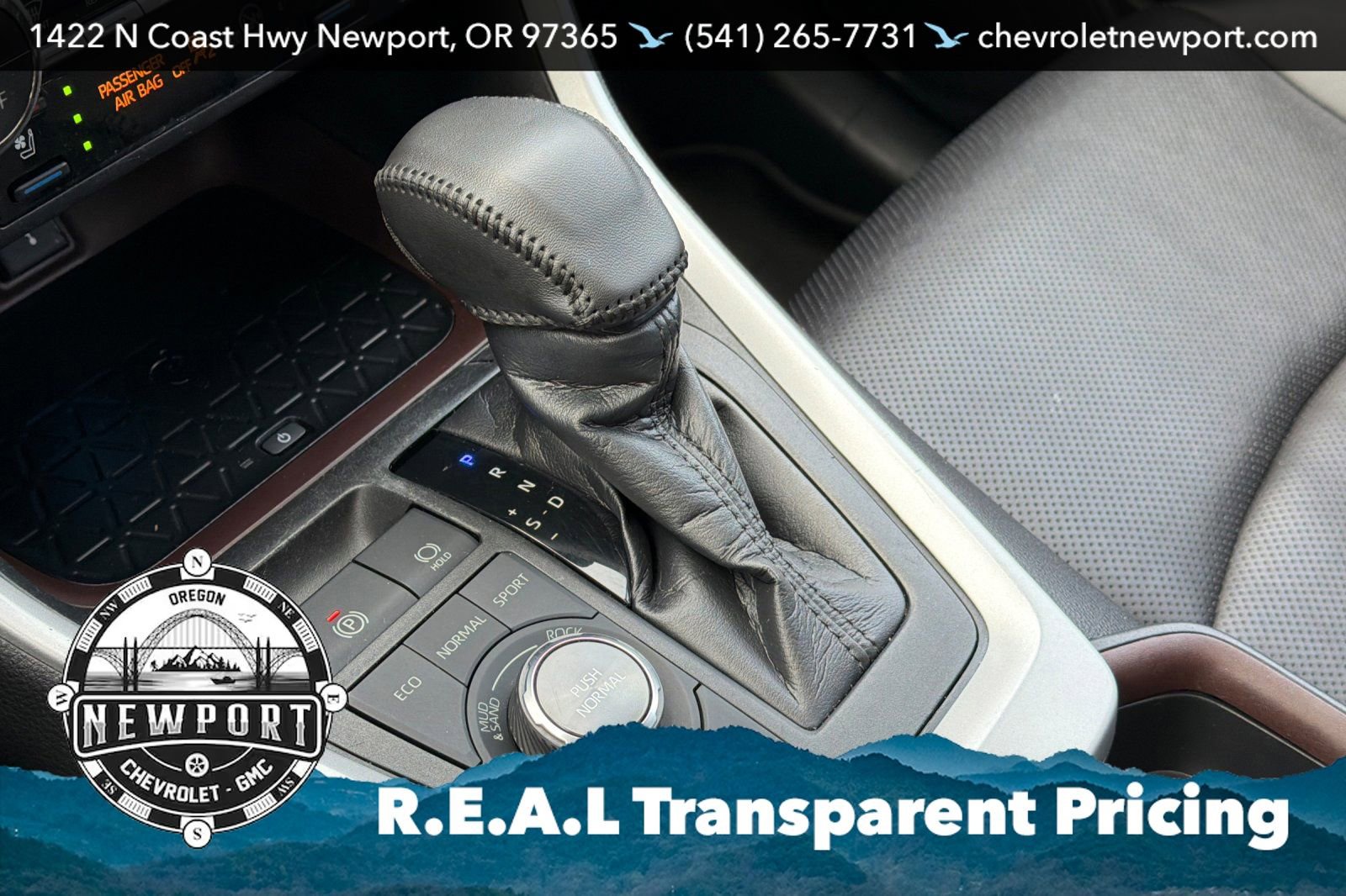 Used 2021 Toyota RAV4 Limited AWD/4WD image 22