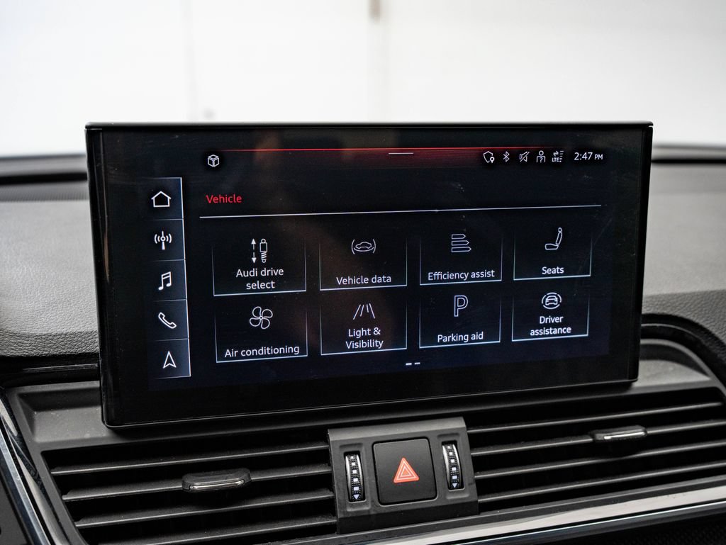 Used 2021 Audi SQ5 Premium Plus w/ Premium Plus Package AWD/4WD image 32