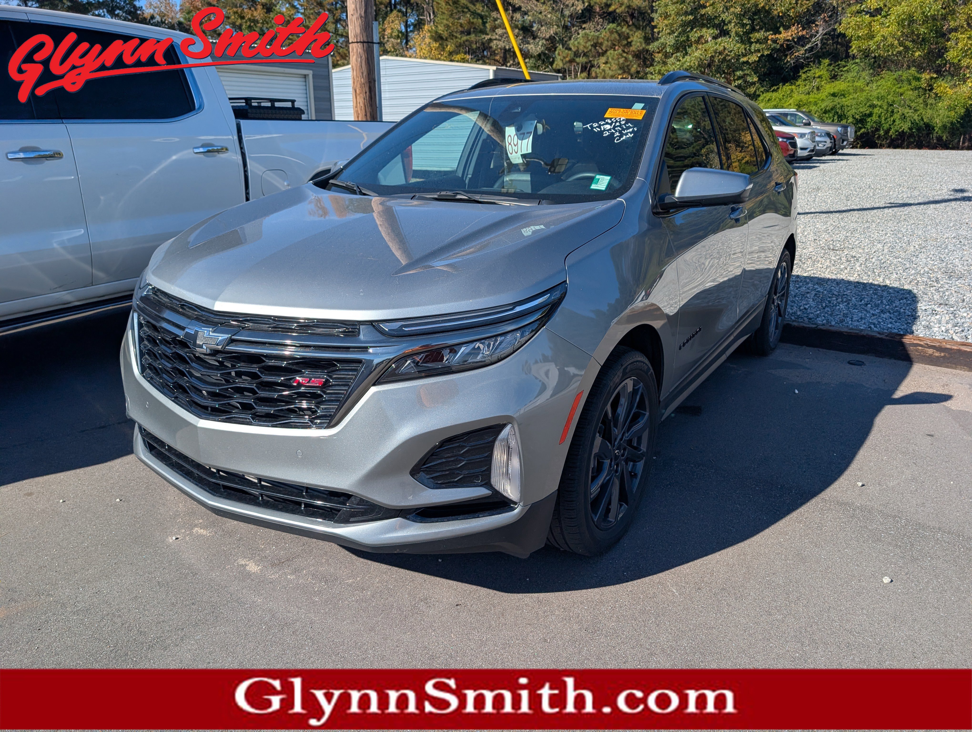 Used 2024 Chevrolet Equinox RS image 1