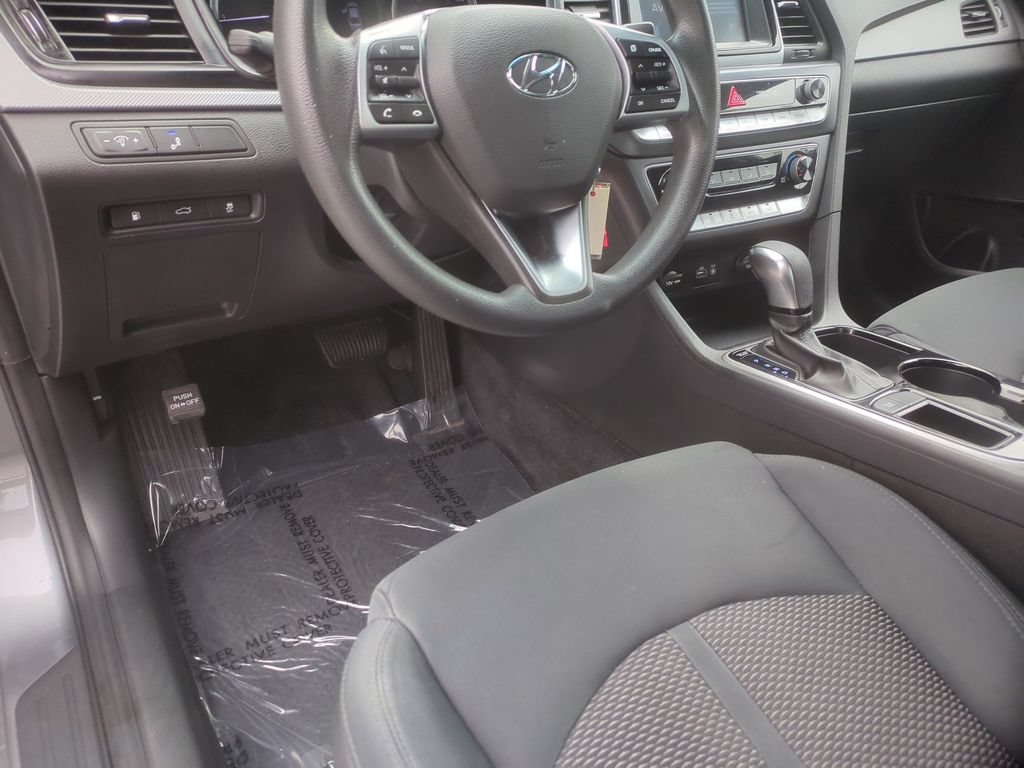 Used 2019 Hyundai Sonata SE FWD image 9