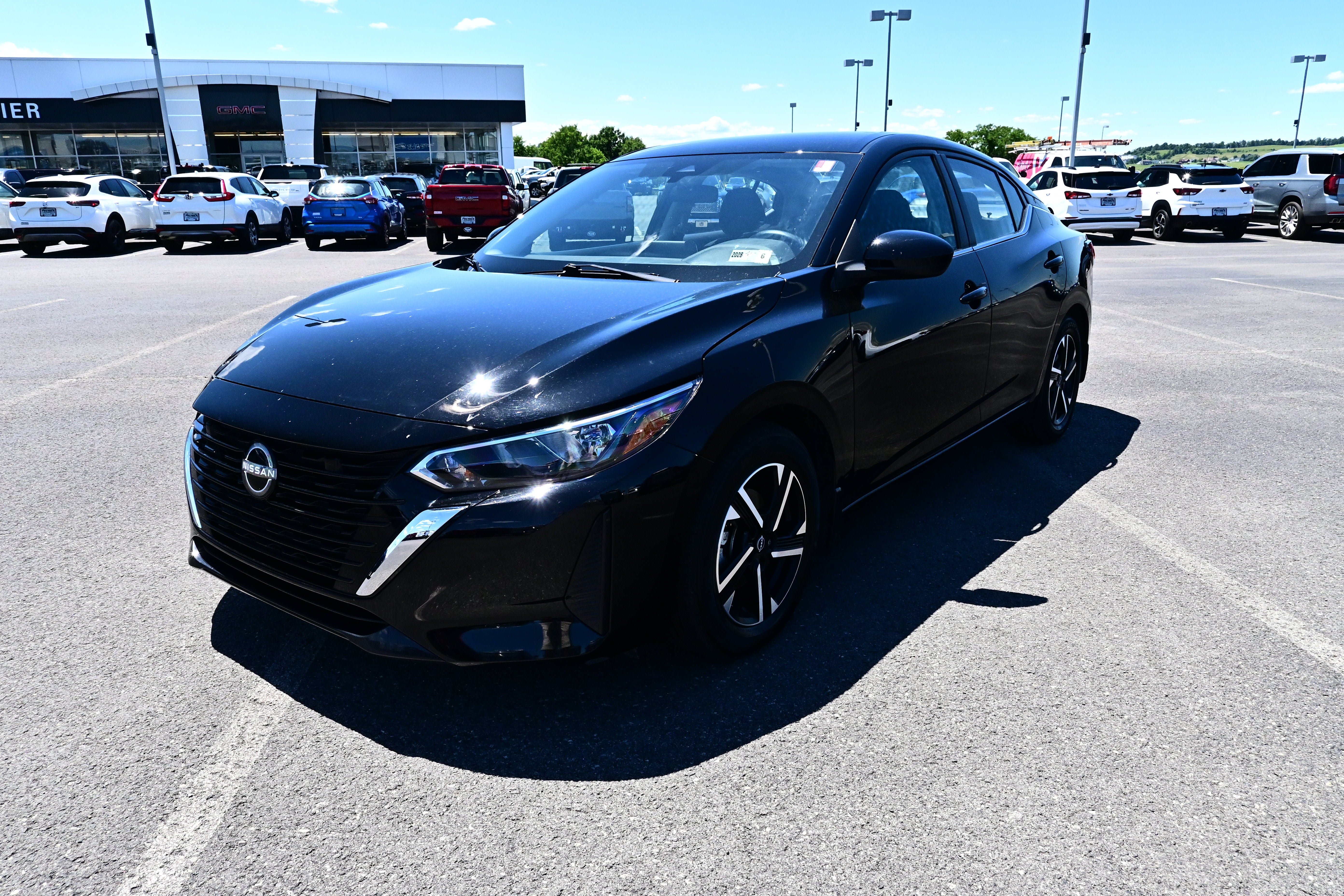 Used 2024 Nissan Sentra SV w/ Trunk Package FWD image 4