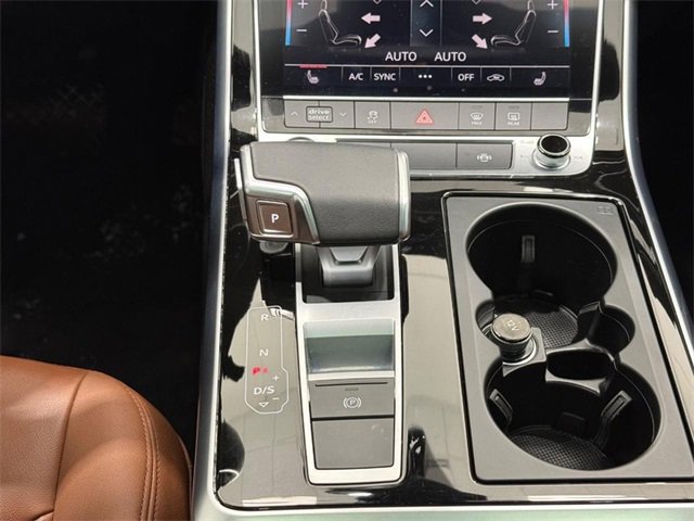 Used 2023 Audi Q7 2.0T Premium image 11