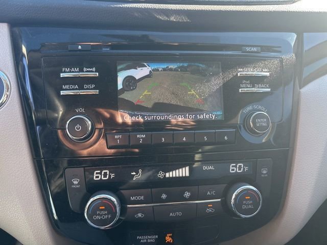 Used 2018 Nissan Rogue Sport SV image 13