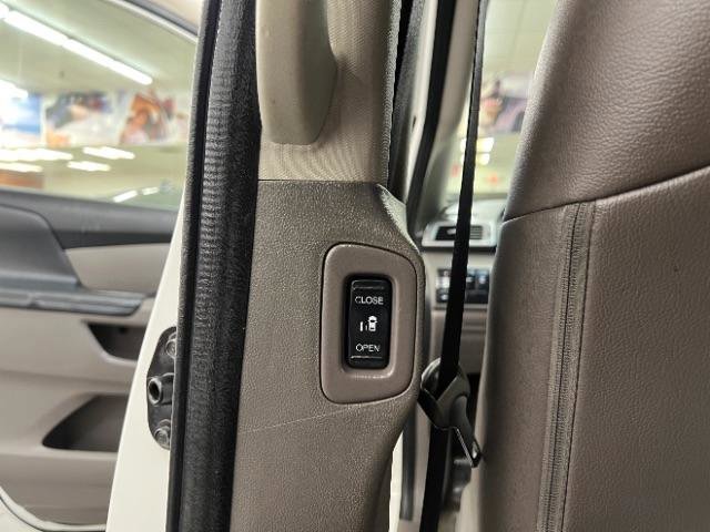 Used 2014 Honda Odyssey Touring image 35