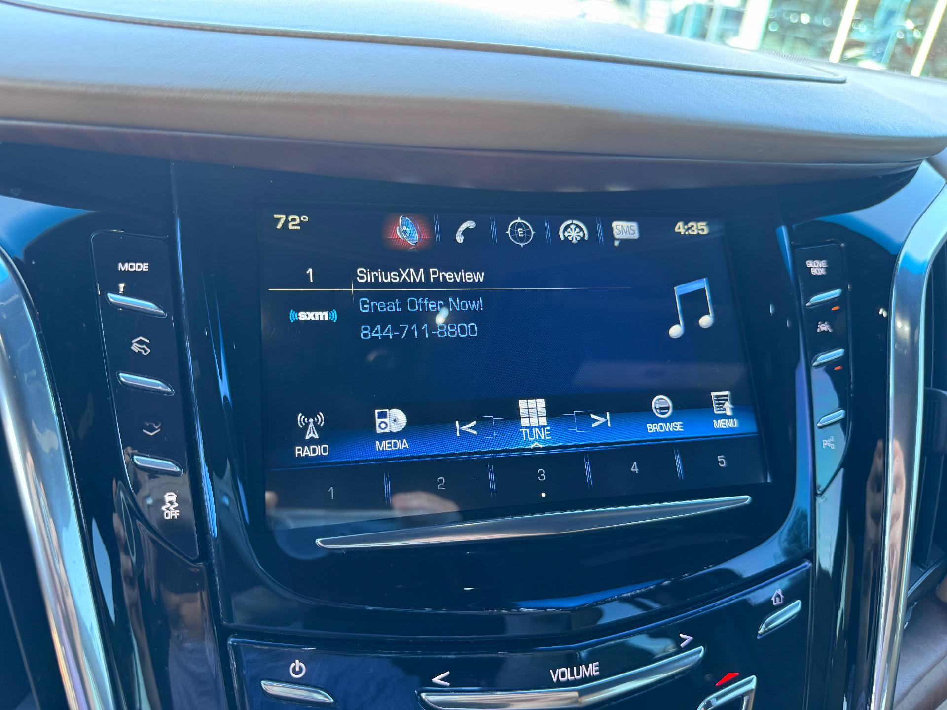 Used 2017 Cadillac Escalade Platinum AWD/4WD image 37