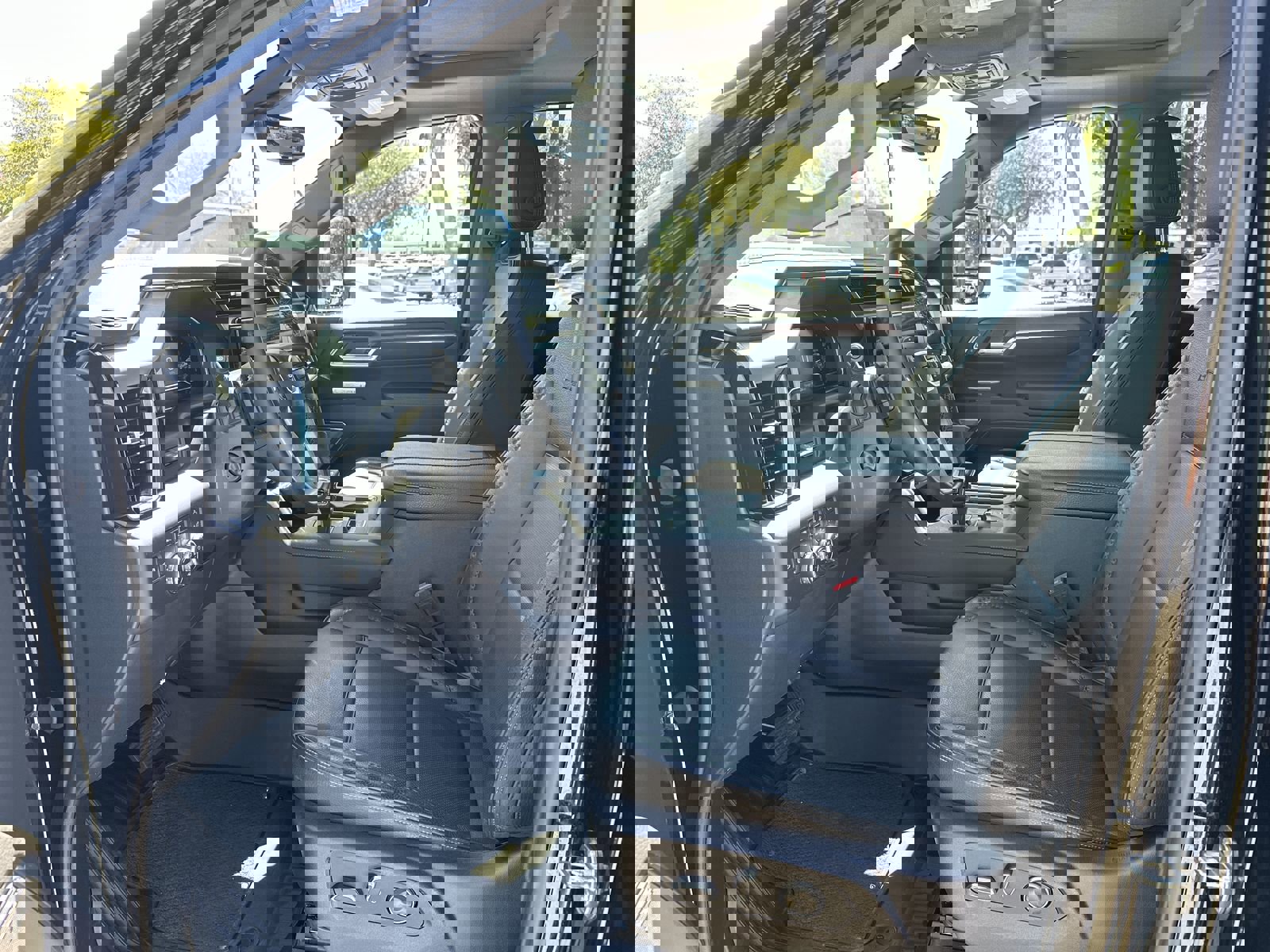 Used 2024 GMC Sierra 1500 Denali w/ Denali Reserve Package image 16