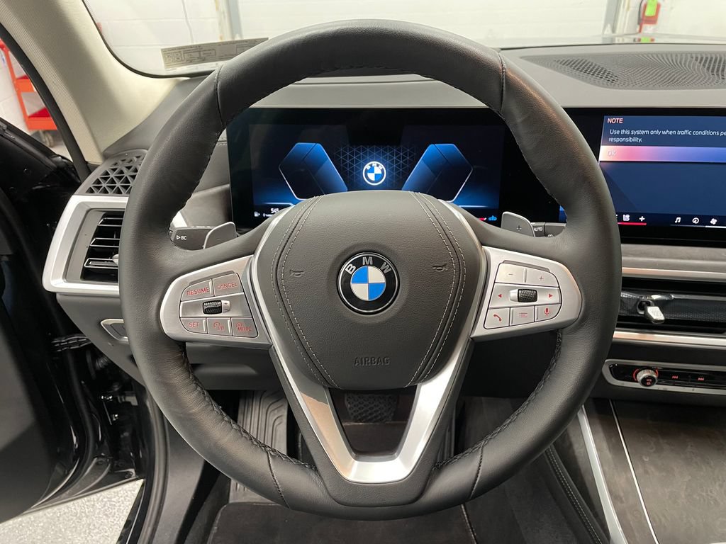 Certified 2026 BMW X7 xDrive40i AWD/4WD image 11